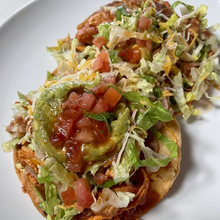 El Mercadito Rincon Mexicano - Chicken Tostadas