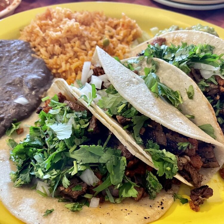 El Compadre - Tacos Campechana