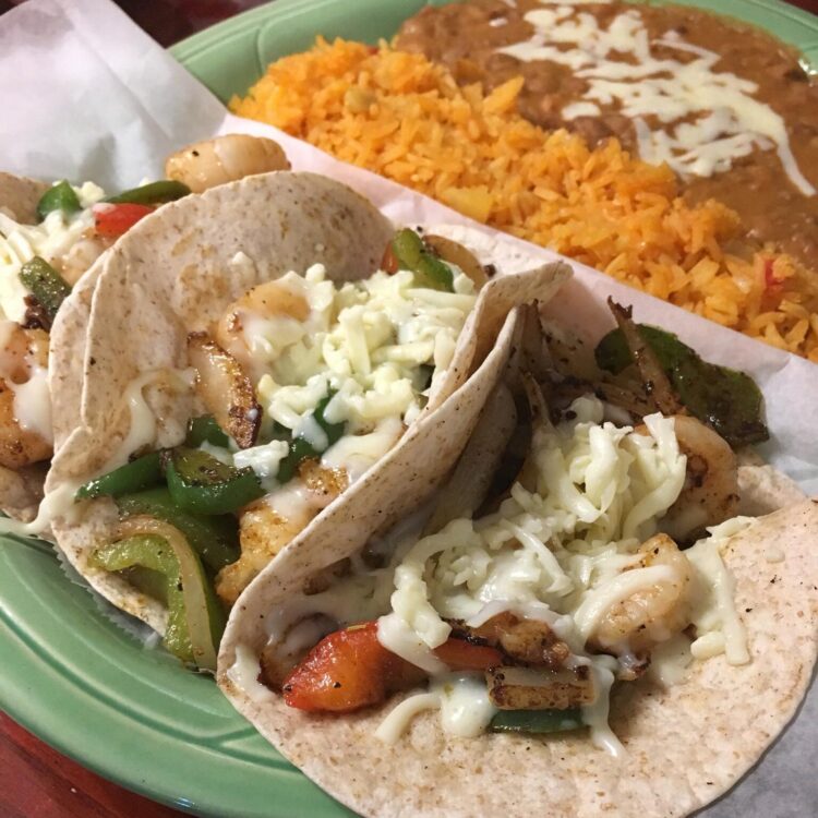 Las Maracas - Shrimp Tacos