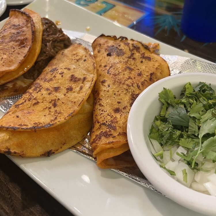La Matraca Mexican Grill & Cantina - Quesabirria Tacos