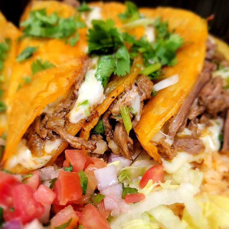 Cantina El Dorado - Birria Tacos
