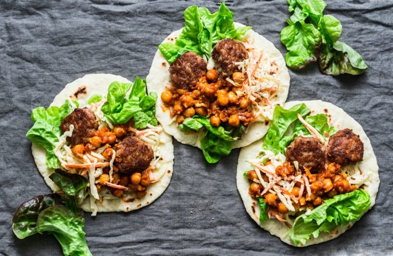 Meatballs,,Spicy,Stewed,Chickpeas,And,Cabbage,Slaw,Tortilla,-,Delicious