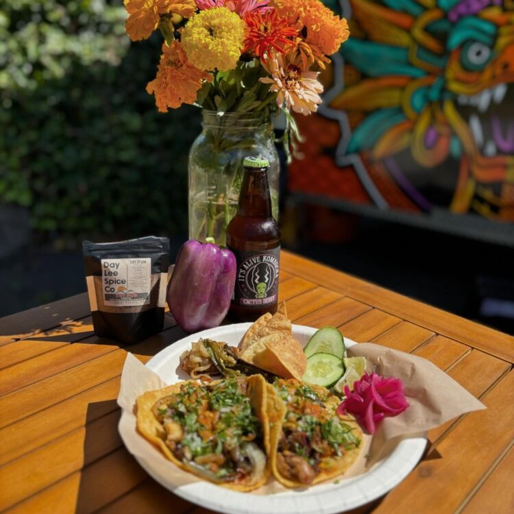 Chilango's Food Truck - Chicken Fajita Tacos