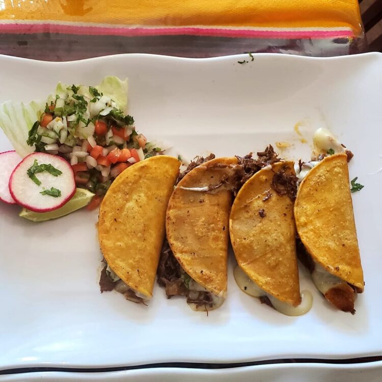 Estrella Azteca - Quesabirria Tacos
