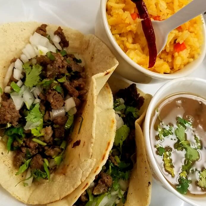 La Poblanita Bar & Grill - Taco Plate