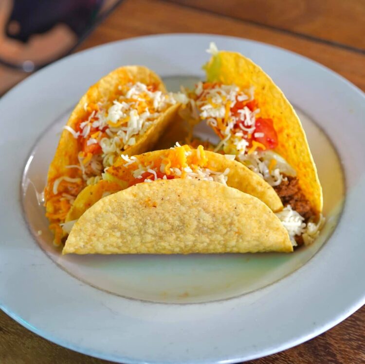 Amigos Mexican Spanish Restaurant - 3 Crispy Tacos