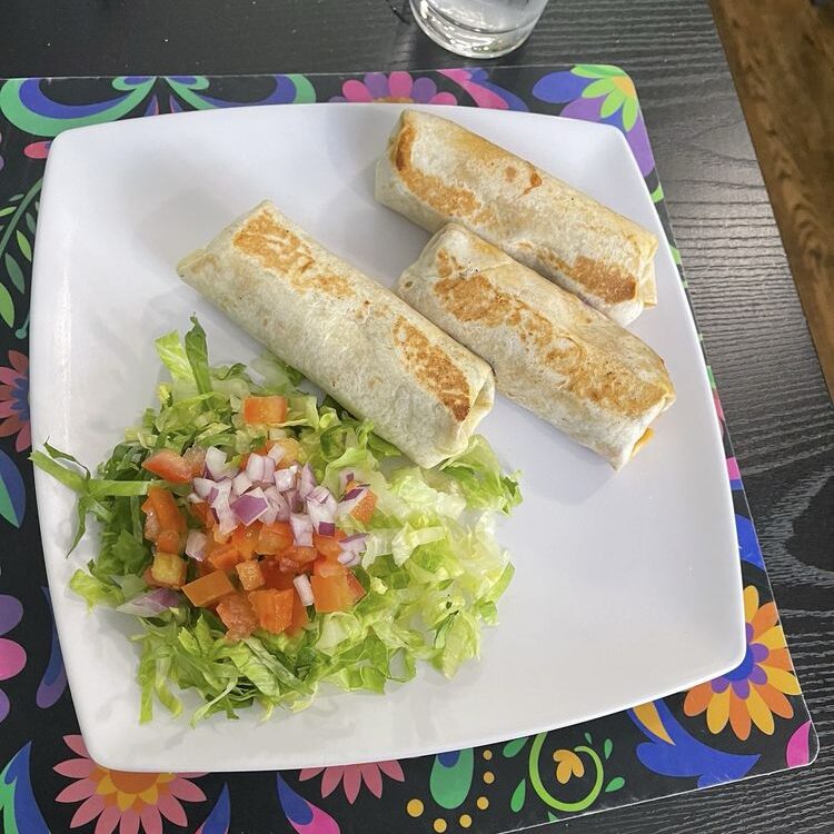 Gwacamole Restaurant - Mini Burritos