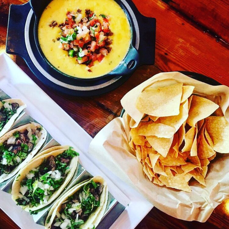 Banko Cantina - Steak Tacos, chips and queso