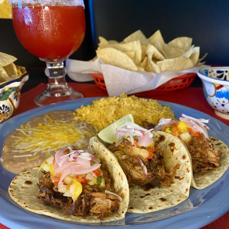 Pulled pork taco plate