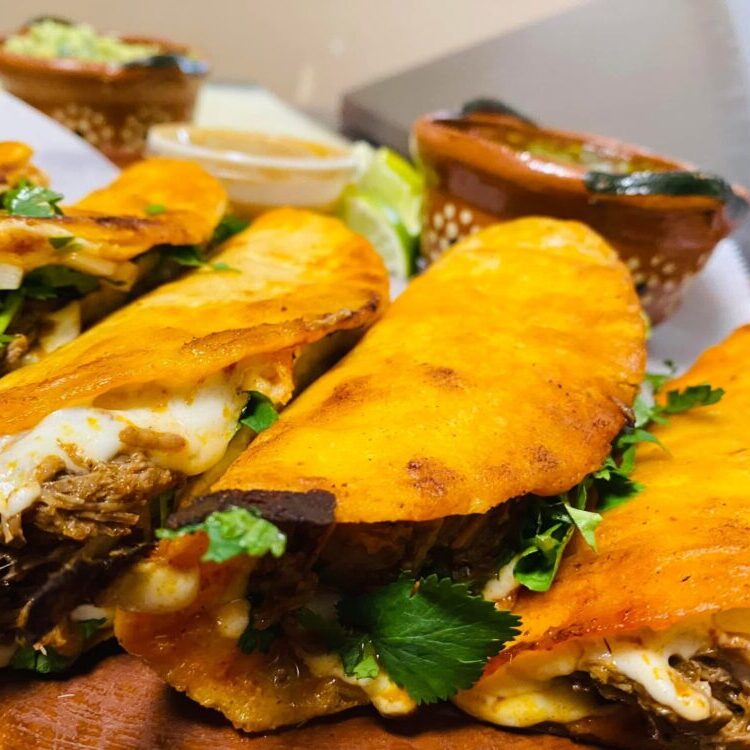 Quesobirra Taco Plate