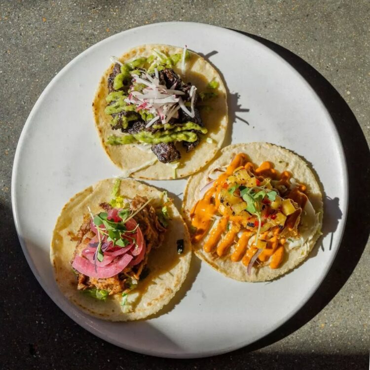 3 Tacos