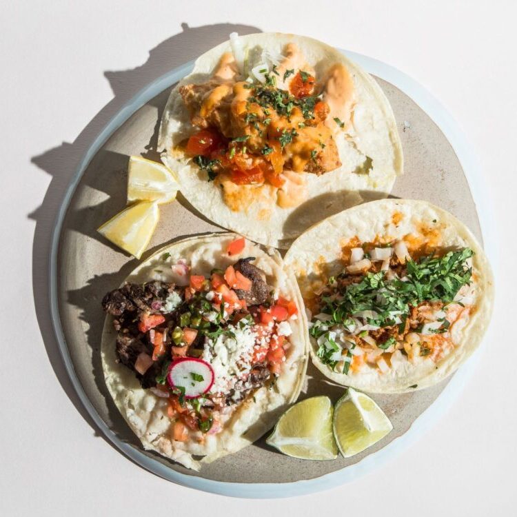 El Chucho Plate with 3 tacos