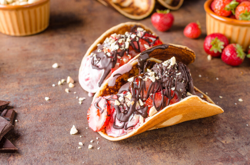 Homemade,Tacos,With,Ice,Cream,,Nuts,And,Chocolate,,Delicious,Strawberries