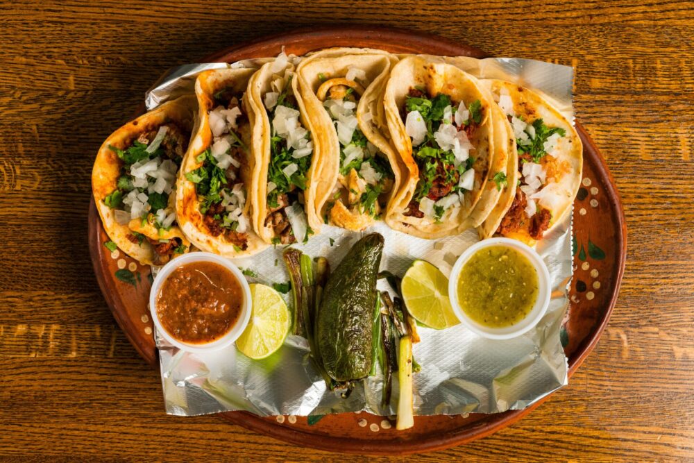 Assorted,Tacos,On,A,Platter