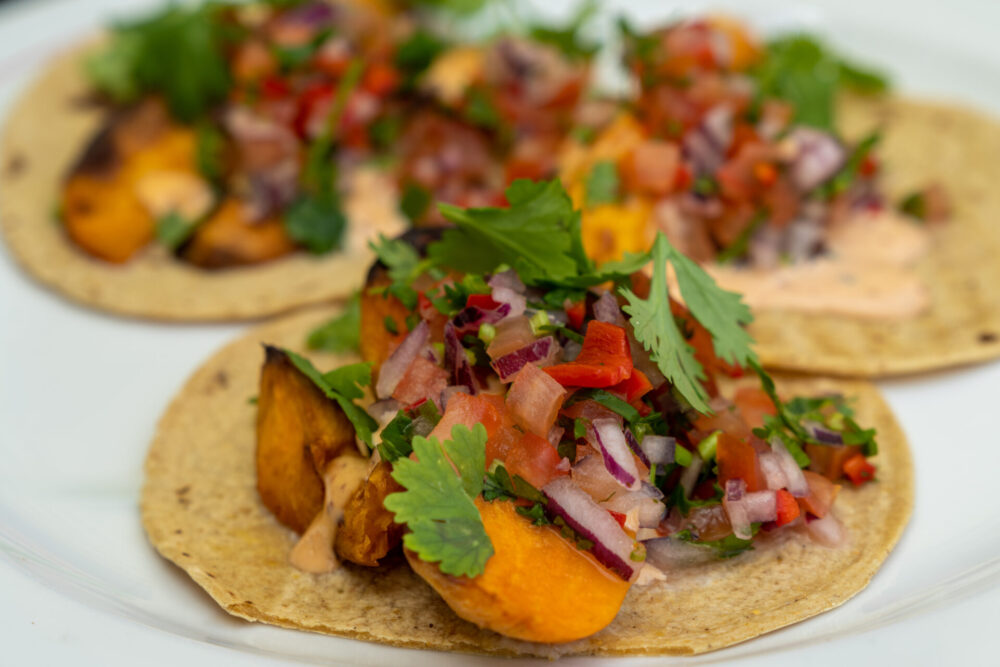 A,Close,Up,View,Delicious,Vegan,Tacos,With,Sweet,Potatoes